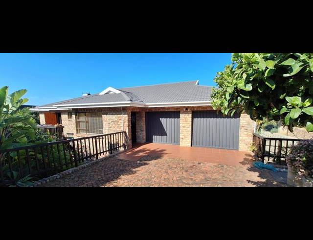 6 BEDROOM HOUSE FOR SALE IN GROOT BRAKRIVIER CENTRAL